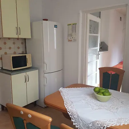 Apartment Above The Beach And City Center *